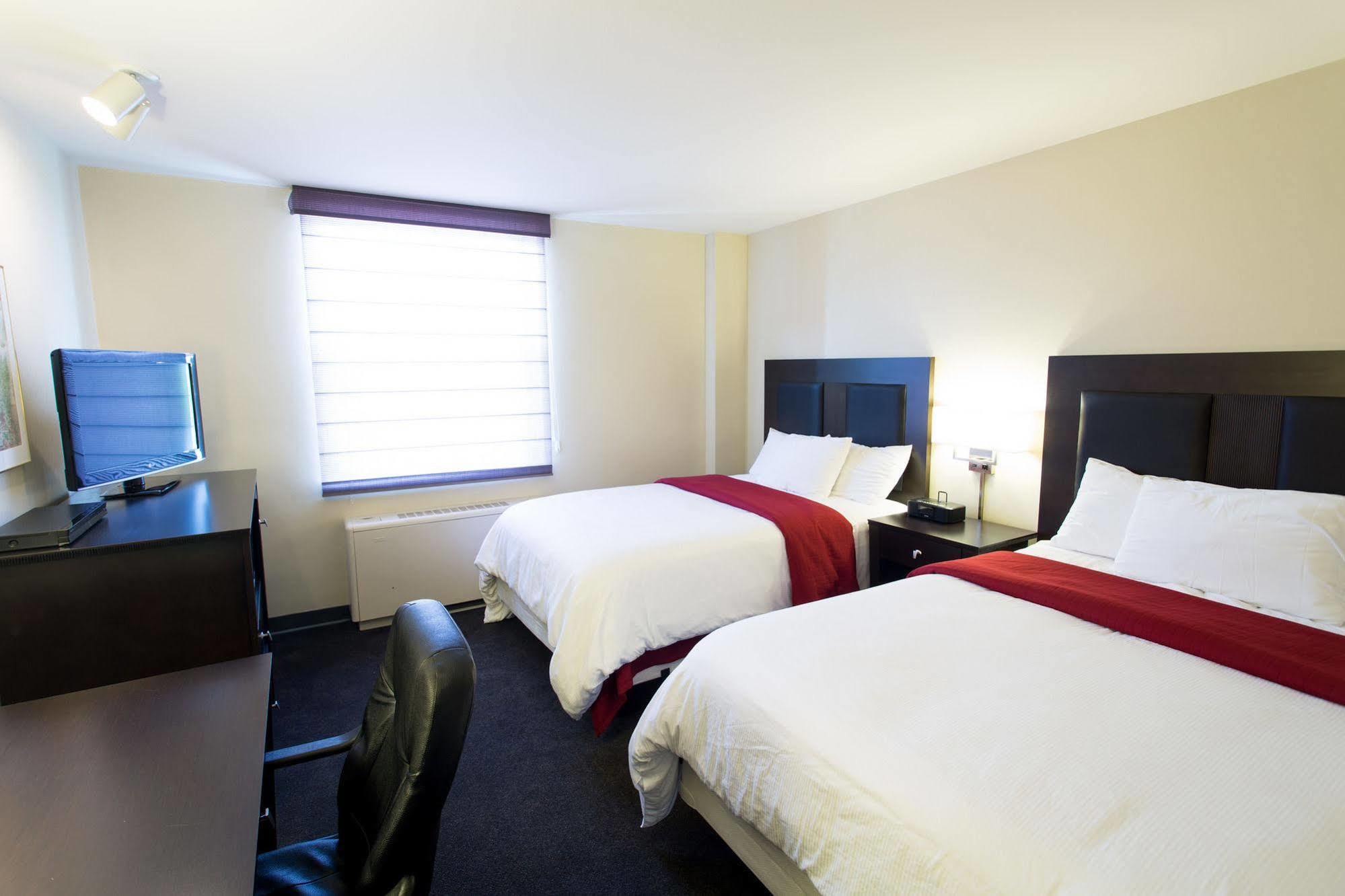 איווה סיטי Iowa House Hotel מראה חיצוני תמונה